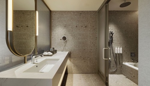 Habitación Deluxe, 1 cama de matrimonio grande, no fumadores, vistas a la ciudad
