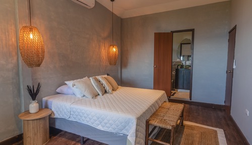 Apartamento Deluxe, 2 habitaciones, vistas parciales al mar, mirando al mar
