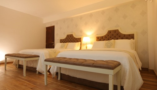 Habitación cuádruple familiar, accesible para personas con discapacidad, vistas al jardín