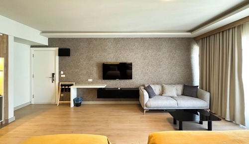 Grand Deluxe Triple Room