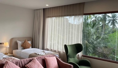 Habitación de diseño doble, 1 cama de matrimonio grande, frigorífico, vistas al jardín