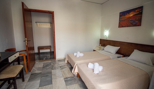 Habitación con 1 cama doble o 2 individuales