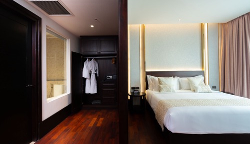 Habitación junior doble, 1 cama de matrimonio grande, no fumadores, vistas a la ciudad