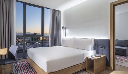 Estudio, 1 cama de matrimonio grande