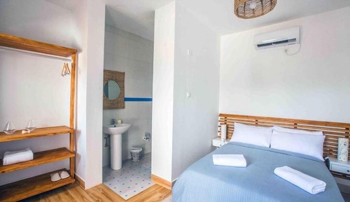 Habitación estándar doble, 1 cama de matrimonio grande, no fumadores, terraza