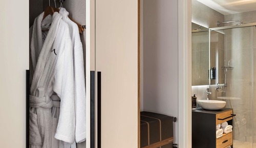 Privilege, Habitación, 1 cama de matrimonio grande, balcón