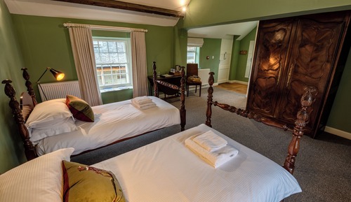 Habitación superior con 2 camas individuales