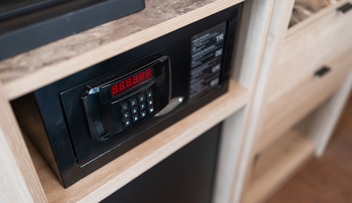 Habitación Deluxe con 1 cama doble o 2 individuales, no fumadores, baño privado