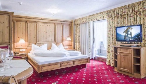 Standard Double Room, Lakeside