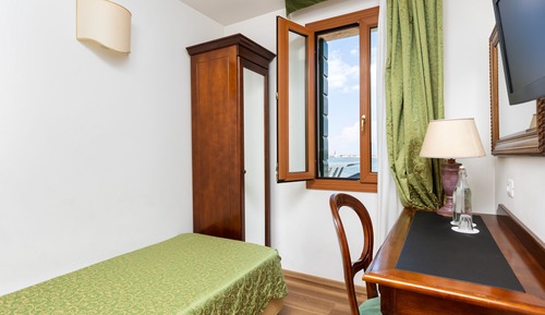 Habitación básica doble