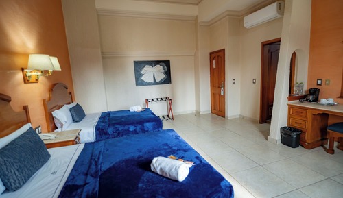 Habitación cuádruple estándar, 2 camas dobles