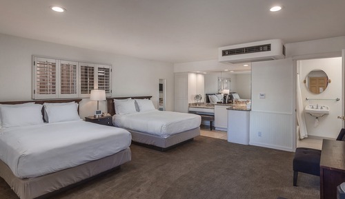 Habitación estándar doble, 2 camas de matrimonio, accesible para personas con discapacidad