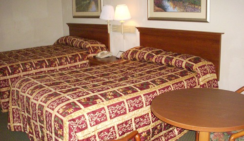 Habitación estándar, 2 camas dobles, fumadores