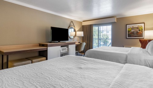 2 camas de matrimonio Queen, no fumadores