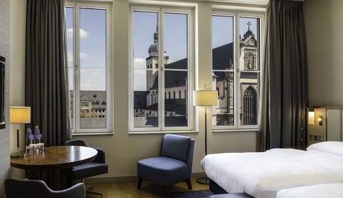 Habitación con 2 camas individuales (Cathedral Dom View)