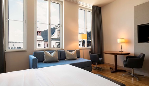 Habitación Deluxe, 1 cama de matrimonio grande (Cathedral Dom View)