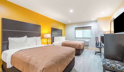 Habitación, 2 camas de matrimonio, accesible para personas con discapacidad (First Floor)