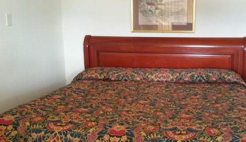 Habitación individual básica, 1 cama de matrimonio grande