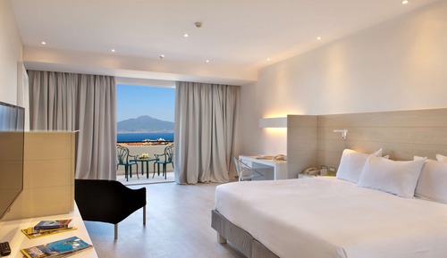 Habitación Deluxe, 1 cama de matrimonio grande, vistas al mar