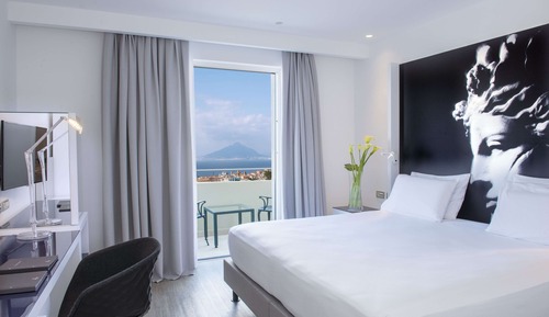 Habitación superior, 1 cama de matrimonio grande, vistas al mar