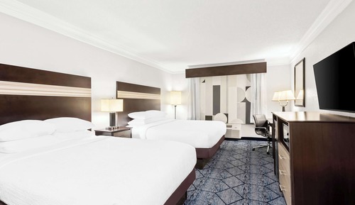 Habitación estándar, varias camas, no fumadores, frigorífico y microondas