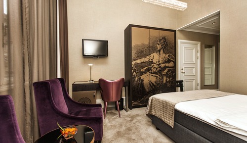 Smaller Standard Double Room 