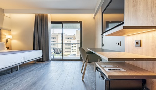 Habitación doble, vistas a la piscina