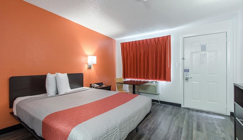 Habitación estándar, 1 cama de matrimonio, accesible para personas con discapacidad, no fumadores