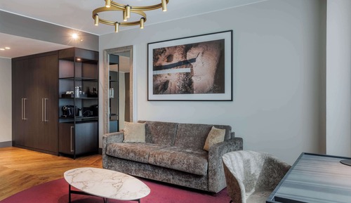 Suite familiar
