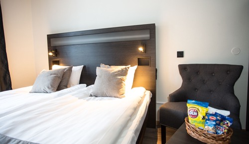 Habitación familiar con 2 camas individuales