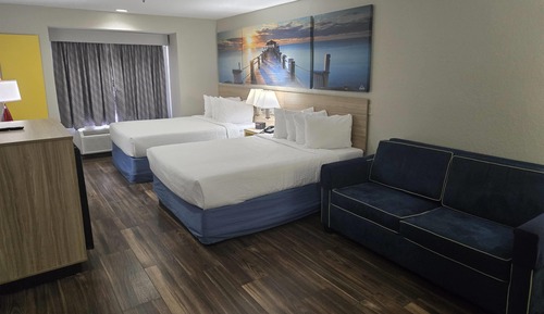 Suite estudio, 2 camas de matrimonio, no fumadores