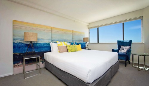 Suite, 1 cama de matrimonio grande, no fumadores, balcón (Walk-in Shower;Larger Room)