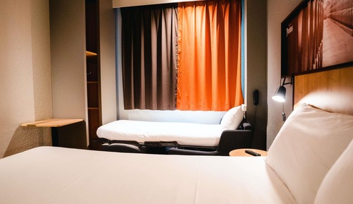 Habitación (New Bedding)