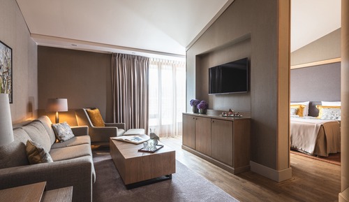 Suite junior, vistas al lago (Elegant Nature)