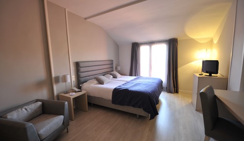 Habitación con 2 camas individuales