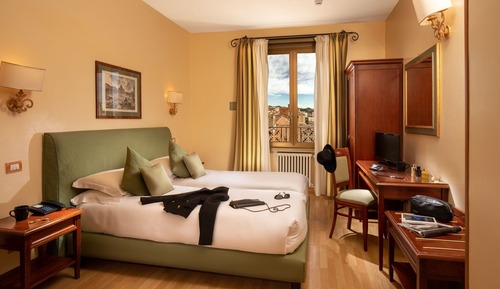 Habitación con 1 cama doble o 2 individuales