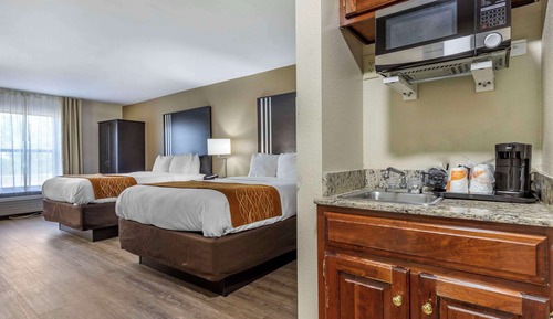 Suite familiar, 2 camas de matrimonio (2nd Floor)