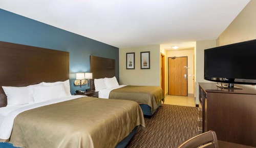 Suite estudio, 2 camas de matrimonio, no fumadores