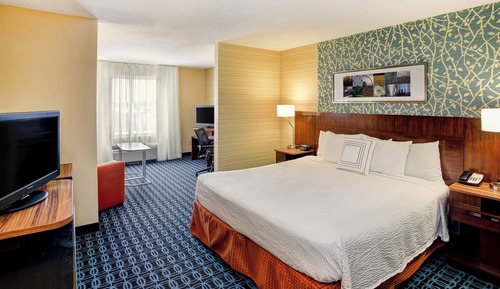 Suite ejecutiva, 1 cama de matrimonio grande con sofá cama (Mobility Accessible, Tub)