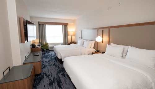 Habitación, varias camas, con vistas (Mobility Accessible, Transfer Shower)