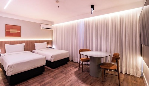 Luxo Twin - 2 Camas Solteiro