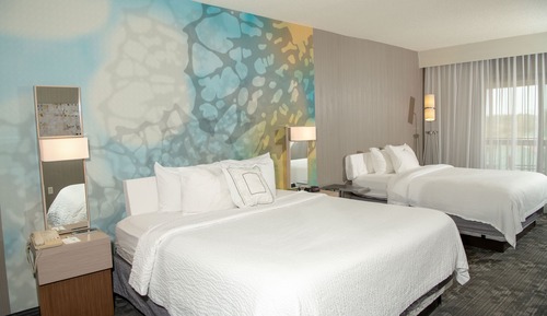 Habitación, 2 camas de matrimonio (Mobility Accessible, Tub)