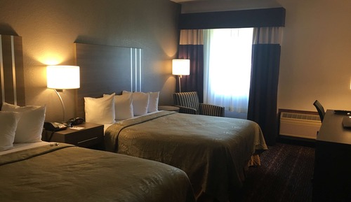 Habitación estándar, varias camas, no fumadores, frigorífico y microondas