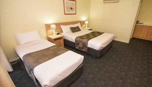 Habitación con 2 camas individuales