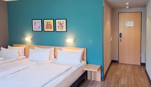 Habitación, 3 camas individuales, accesible para personas con discapacidad