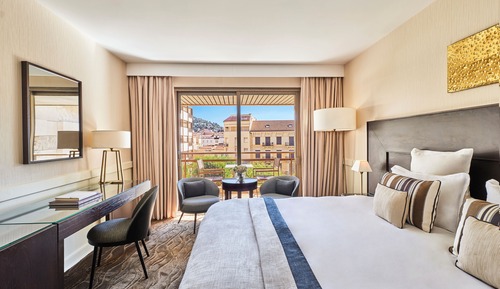 Habitación superior, terraza, vistas al jardín