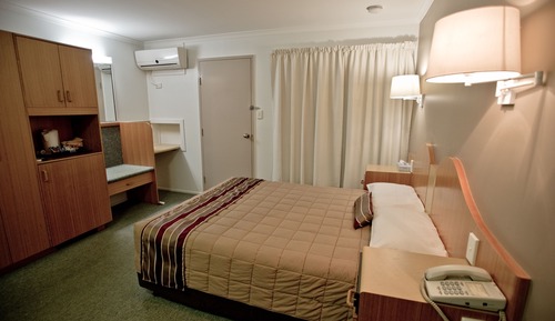 Habitación (Queen Twin )