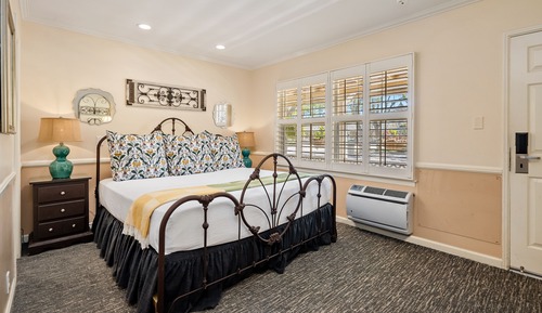 Habitación, 1 cama de matrimonio grande (Trellis Court Building)