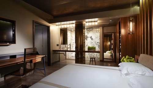 Suite (Cabana Building)