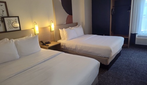 Habitación, 2 camas de matrimonio, accesible para personas con discapacidad, bañera